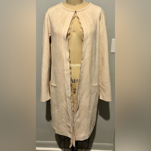 Cactus + Pearl Faux Suede Jacket with pretty detail Size S - Picture 1 of 3